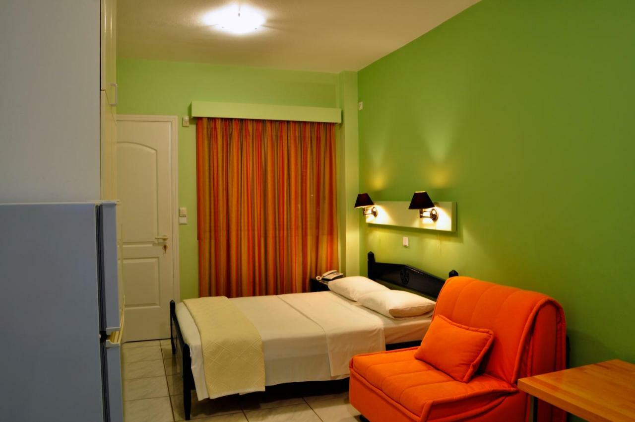 Villamargarita Apartments Sykia  エクステリア 写真