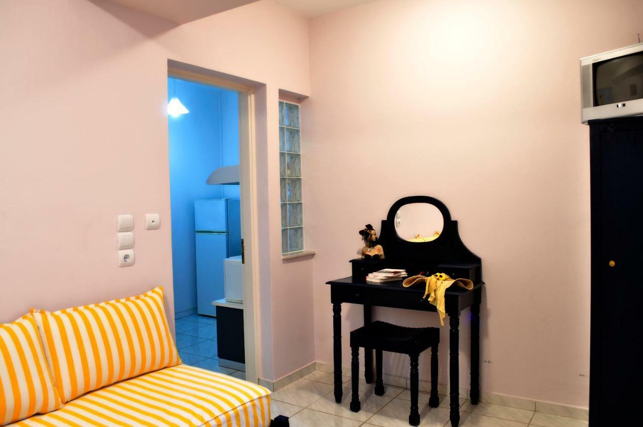 Villamargarita Apartments Sykia  エクステリア 写真